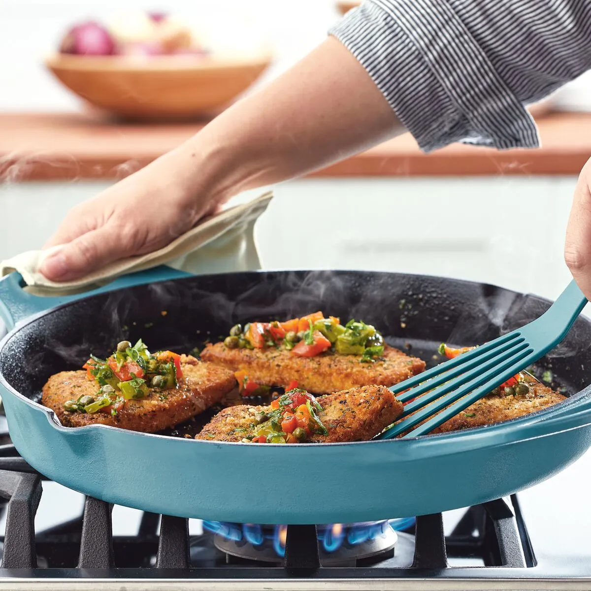 14-Inch NITRO Cast Iron Skillet