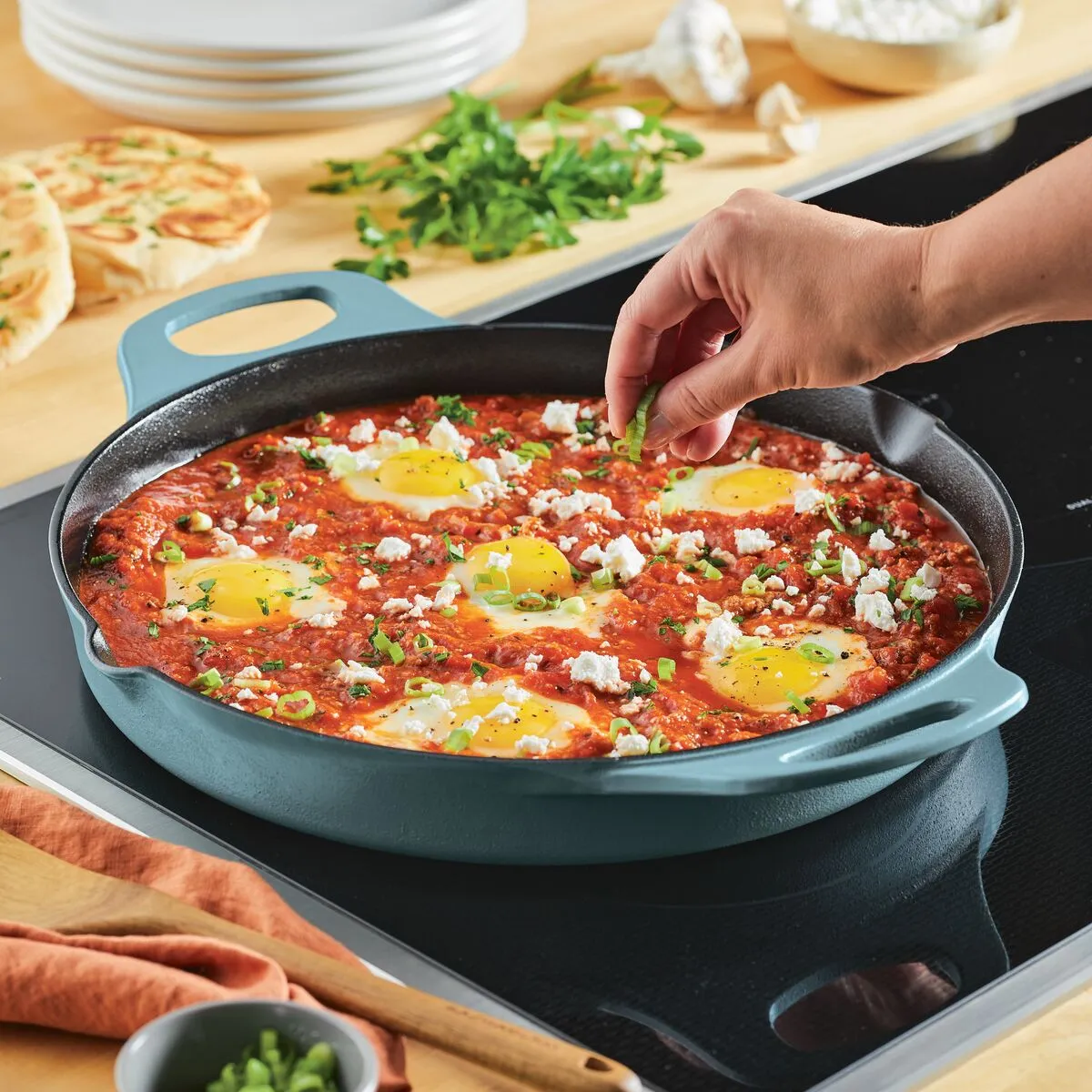 14-Inch NITRO Cast Iron Skillet