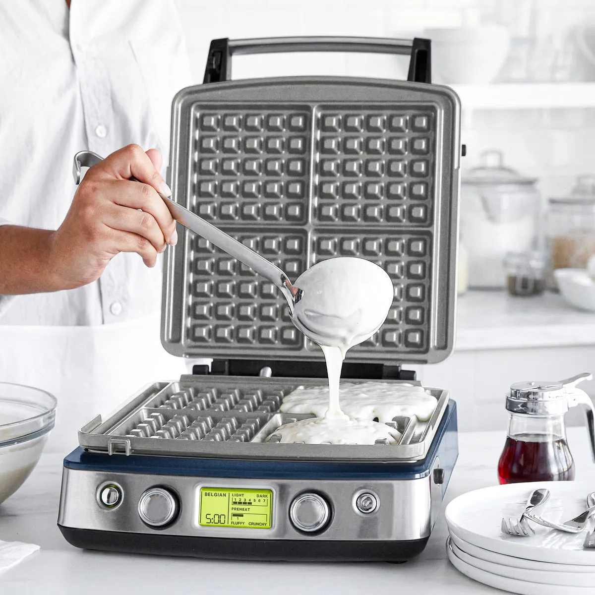 Elite Ceramic Nonstick 4-Square Waffle Maker | Oxford Blue