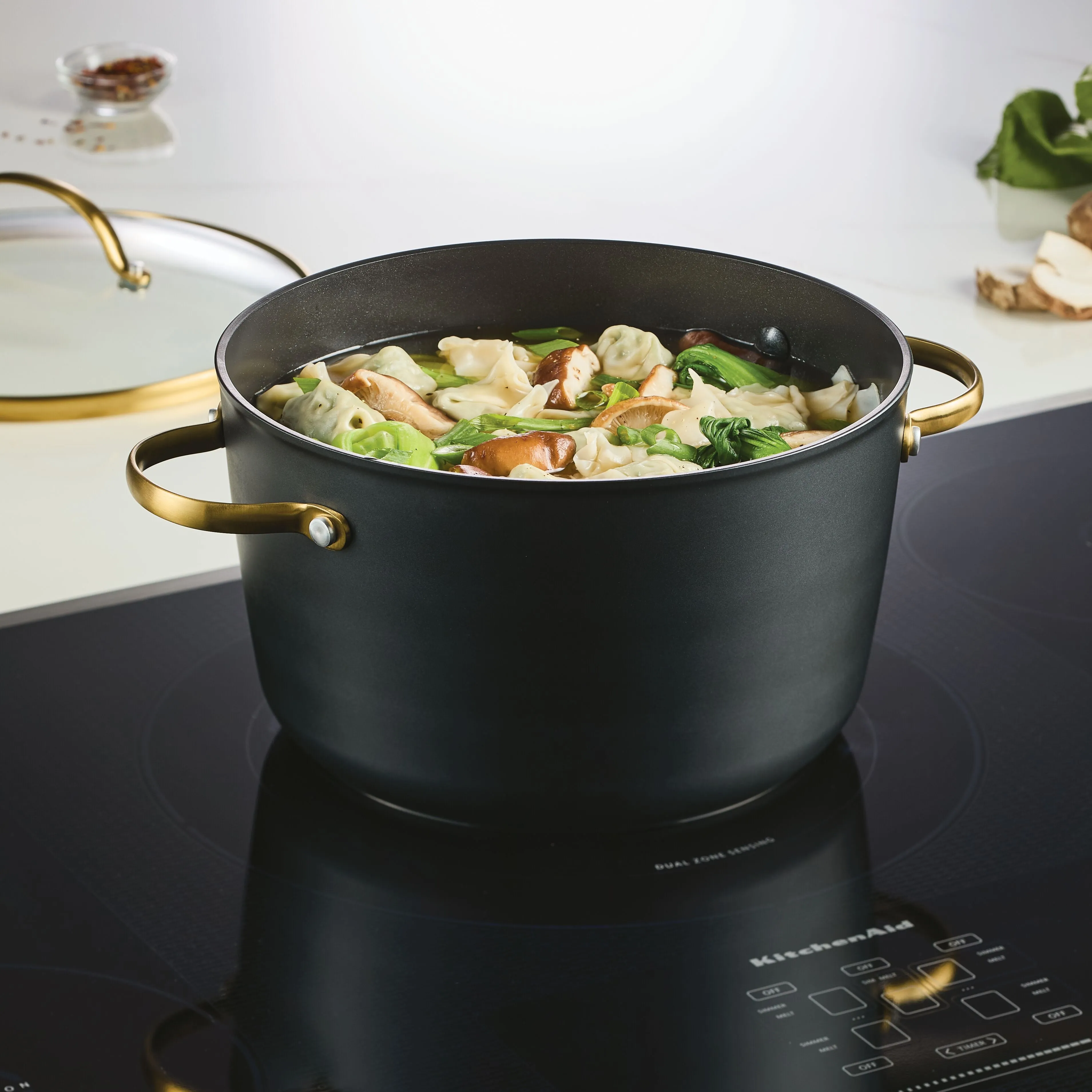 Forged Induction Ceramic 6-Quart Stockpot With Lid