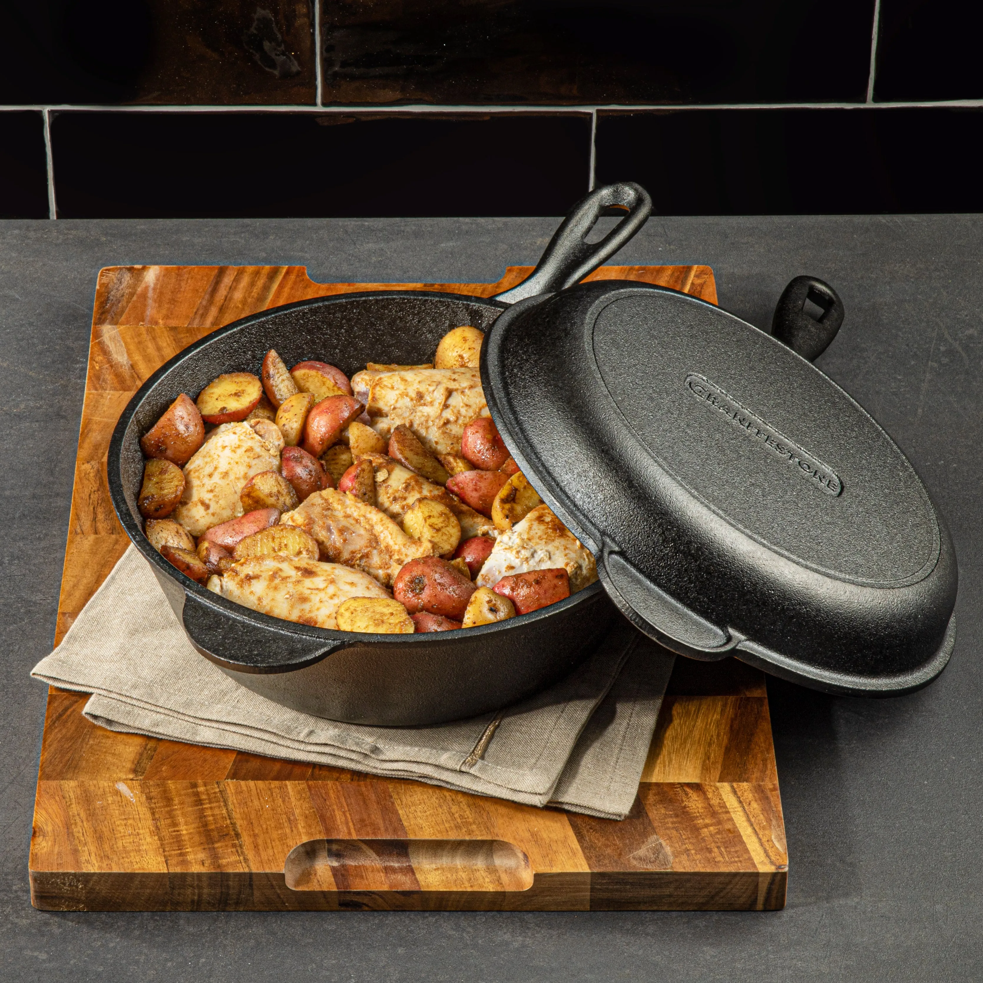 Granitestone 2-in-1 Heavy Duty Cast Iron Dutch Oven