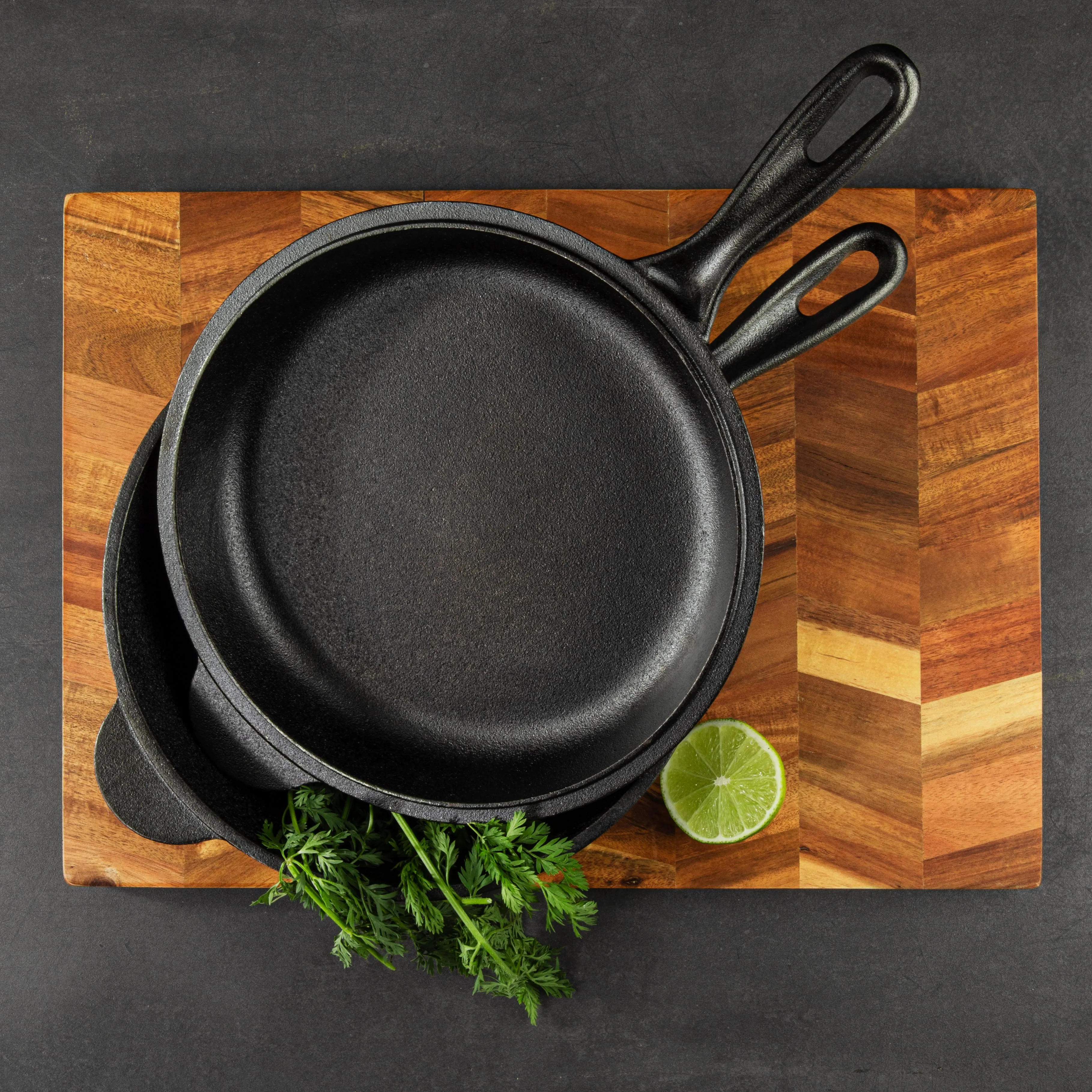 Granitestone 2-in-1 Heavy Duty Cast Iron Dutch Oven