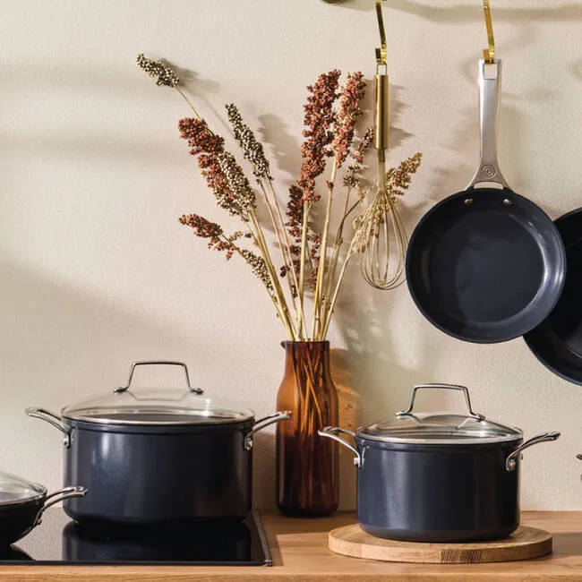 Le Creuset 4 Qt. Essential Non-Stick Ceramic Stockpot w/Glass Lid