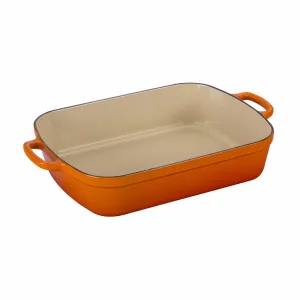 Le Creuset 5 1/4 Qt. (11.7" x 16.8") Signature Rectangular Roaster - Flame