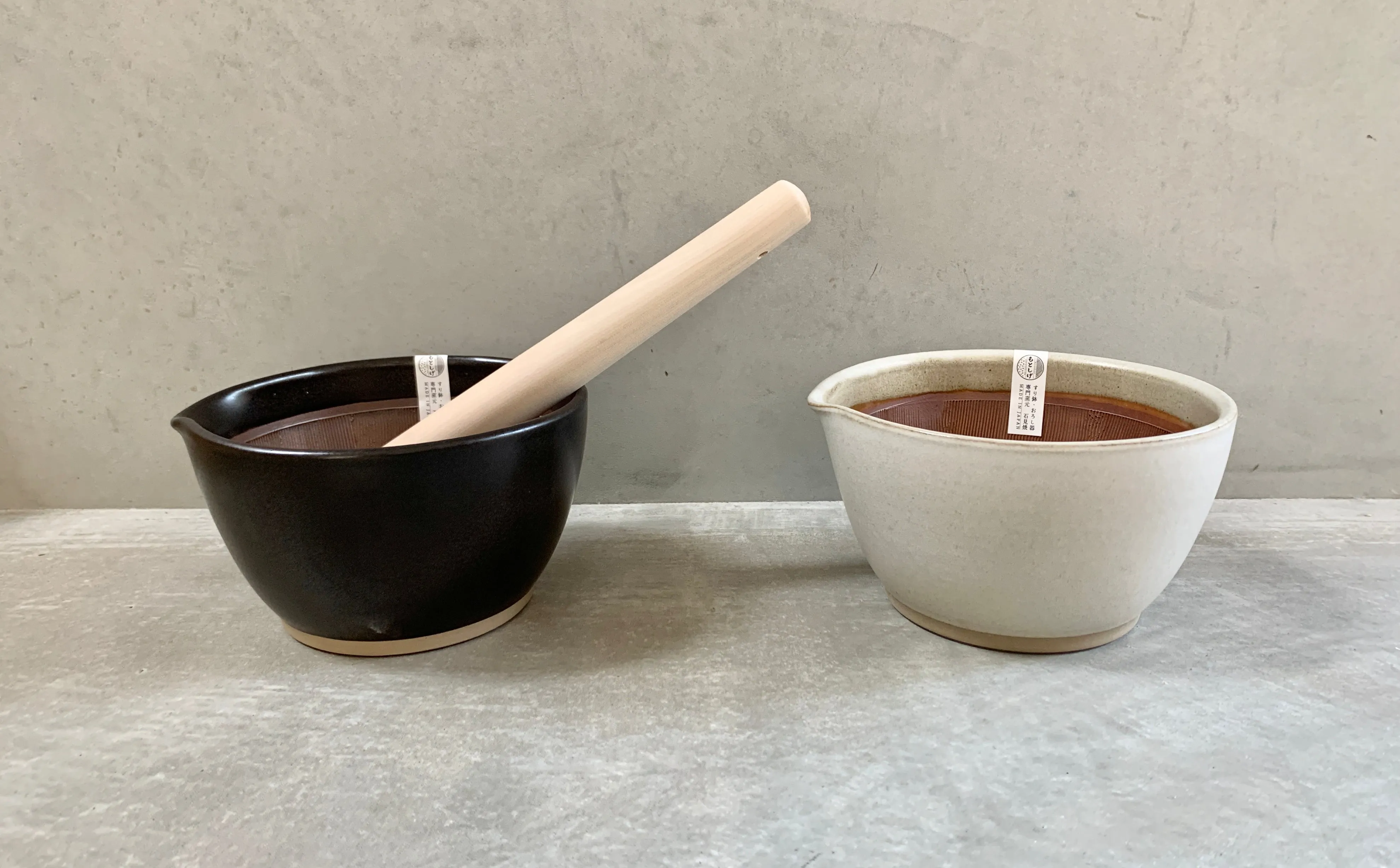 Mujun Motoshige Suri Bowl - Japanese Ceramic Mortar and Pestle