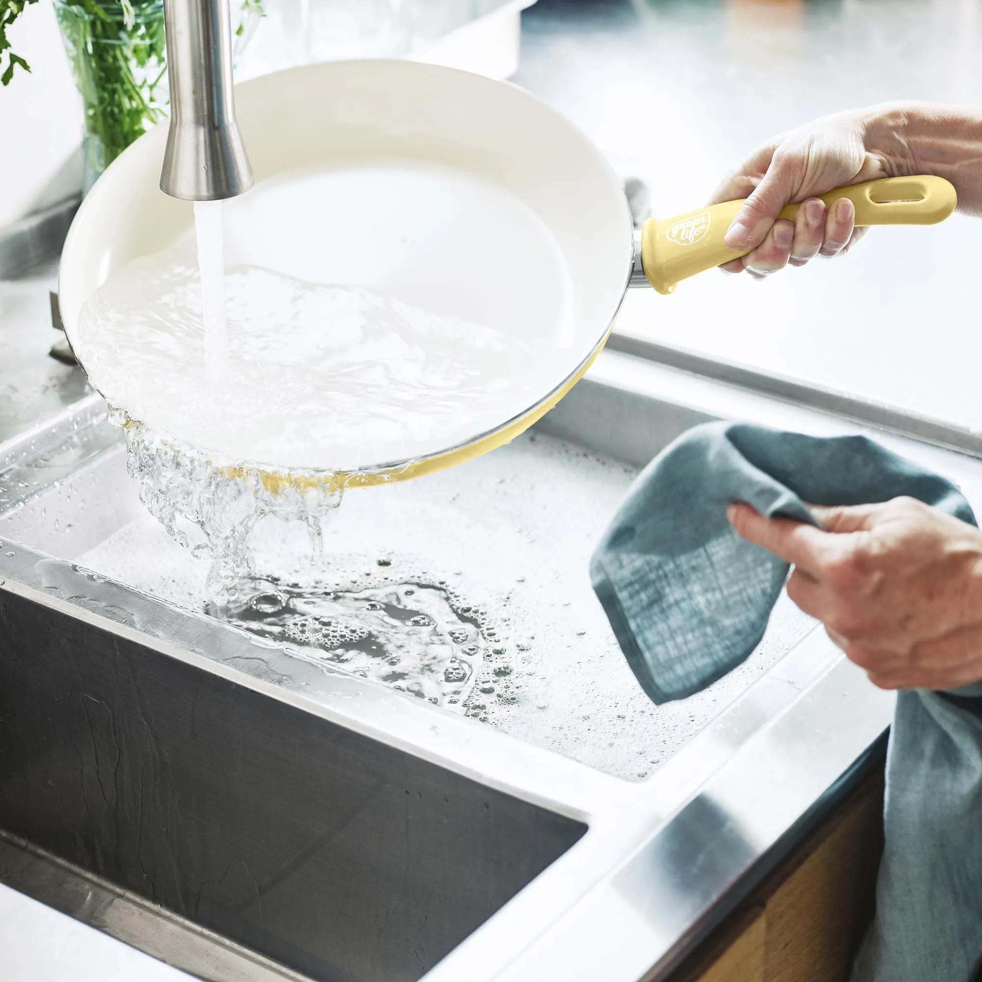 Soft Grip 12-Inch Frypan