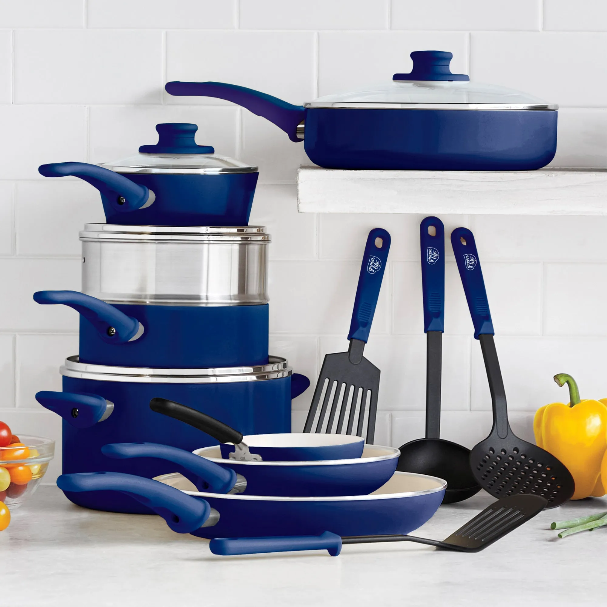 Soft Grip 16-Piece Cookware Set