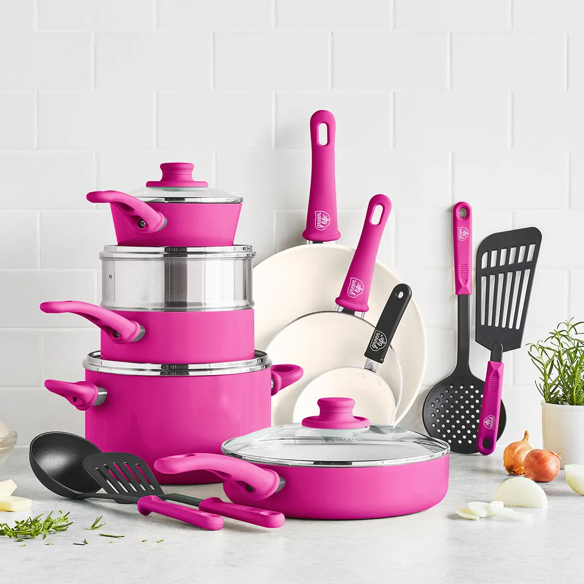 Soft Grip 16-Piece Cookware Set