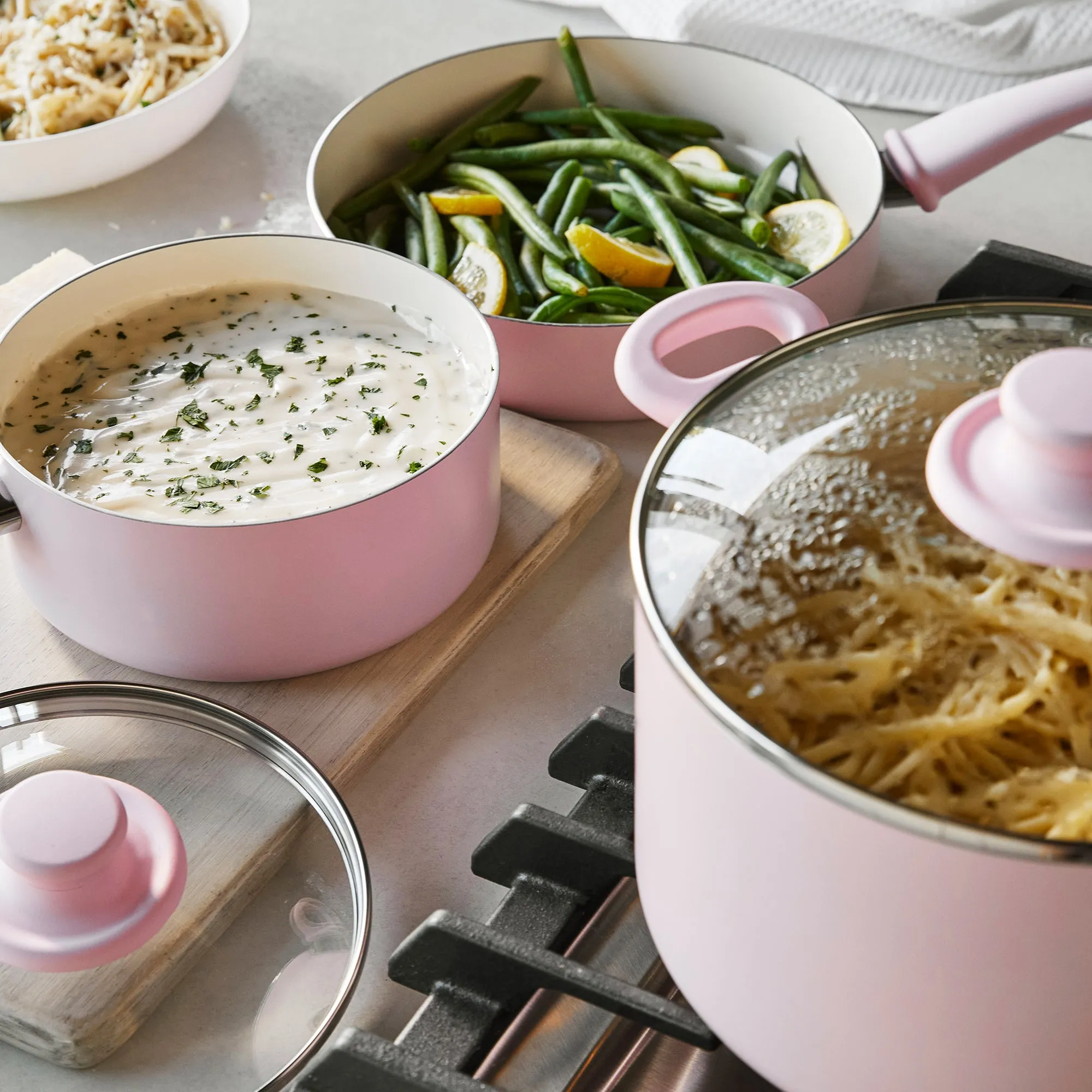 Soft Grip 16-Piece Cookware Set