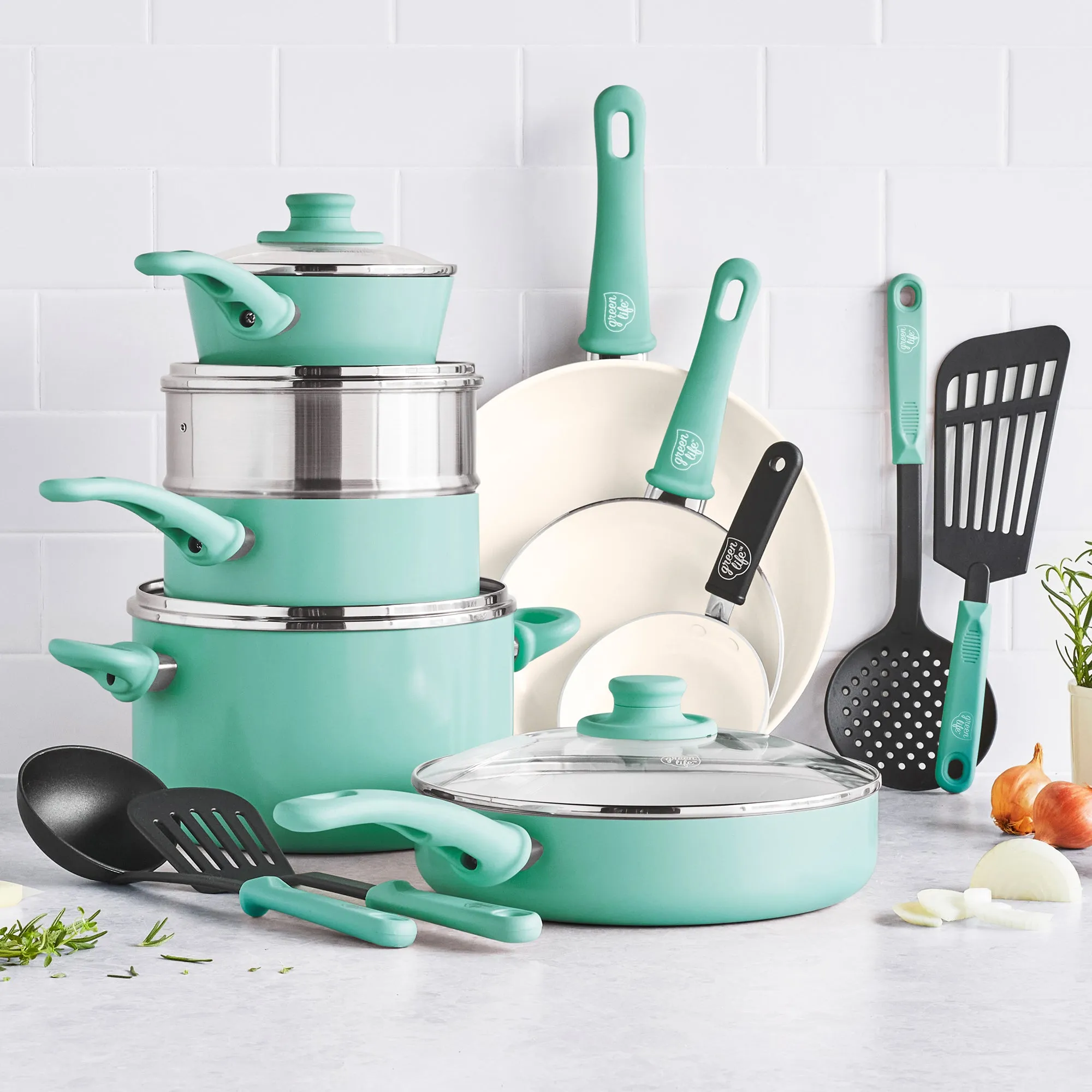 Soft Grip 16-Piece Cookware Set