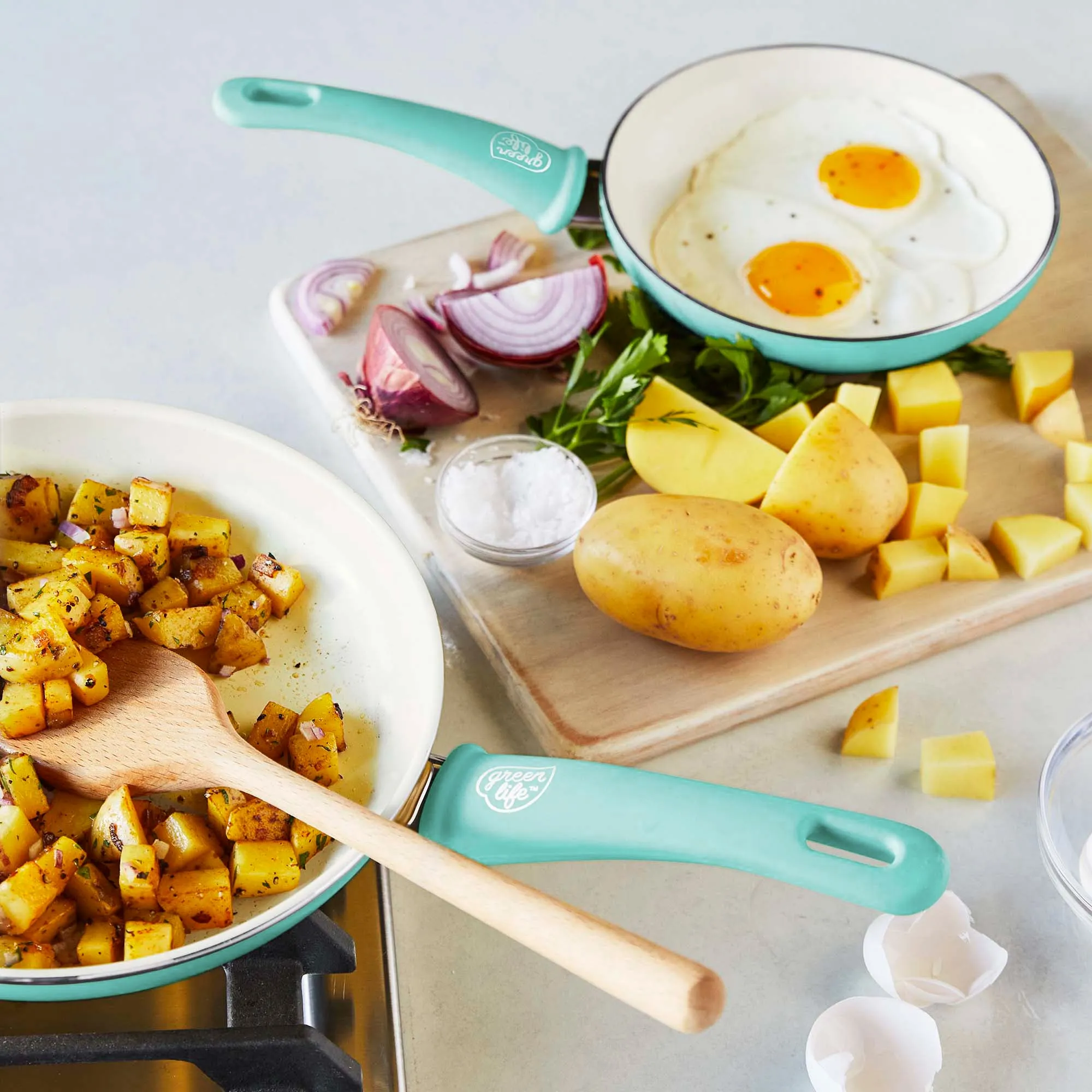Soft Grip 16-Piece Cookware Set