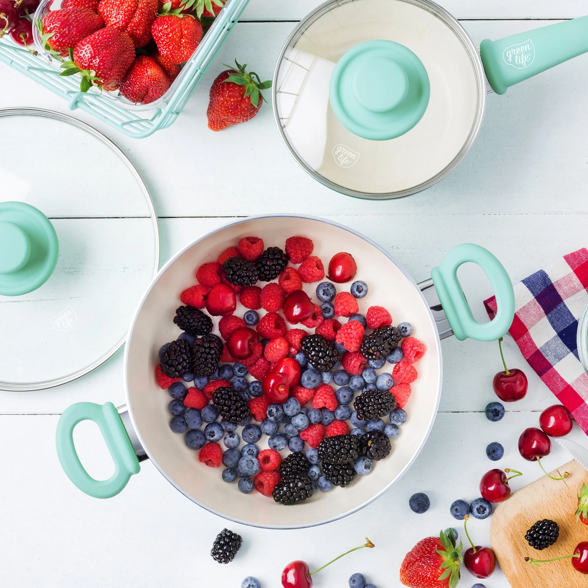 Soft Grip 16-Piece Cookware Set