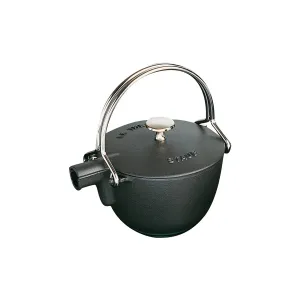 Staub Round Teapot/Kettle - 1 Qt. - Black Matte