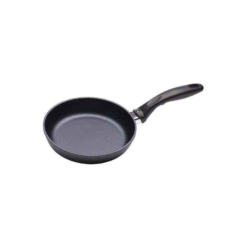 Swiss Diamond XD 8" Nonstick Fry Pan