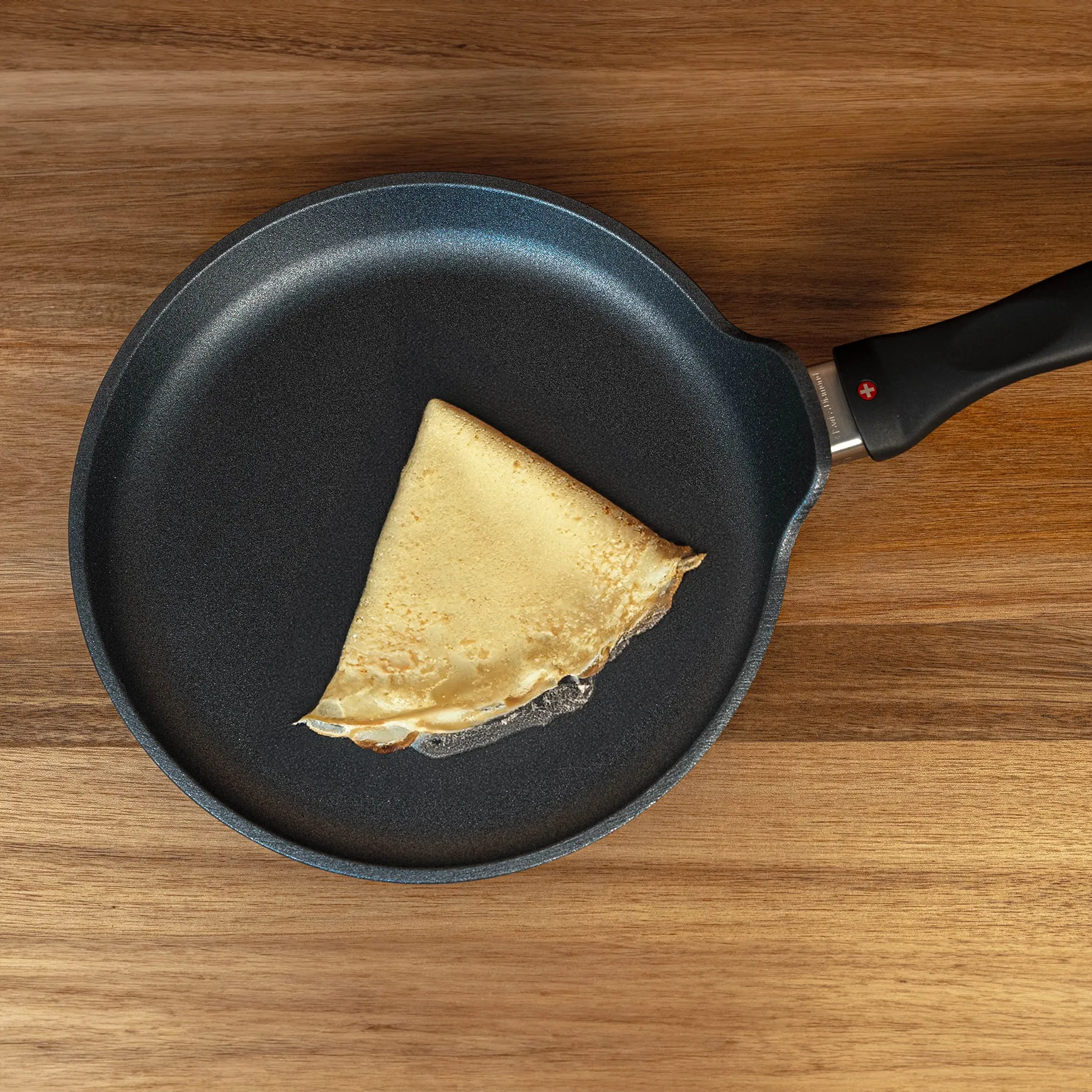 XD Nonstick 9.5" Crepe Pan