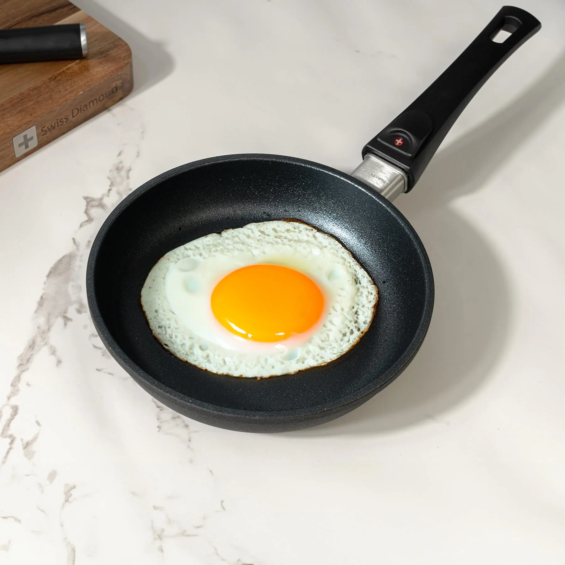 XD Nonstick Fry Pan with Detachable Handle - Induction