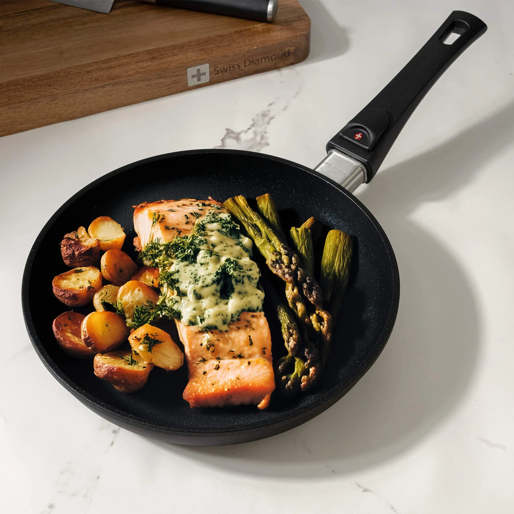XD Nonstick Fry Pan with Detachable Handle - Induction